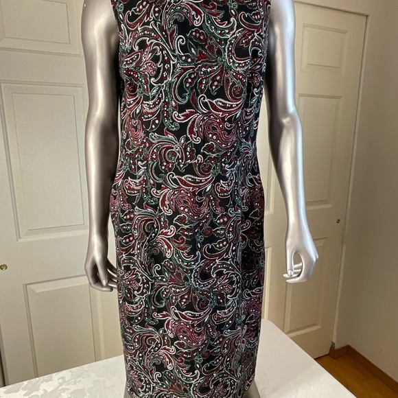 Land's End Size 10 Tank Sheath Dress Pockets Red Green Black Paisley - Picture 3 of 12